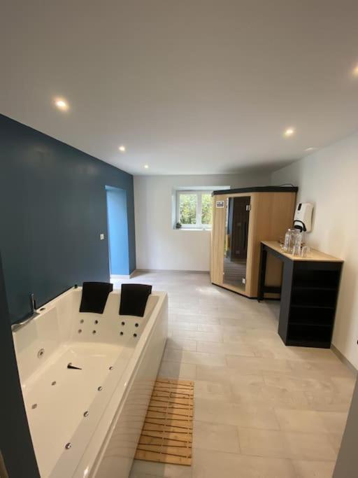 Detente Et Spa Pour Se Ressourcer Bullion Bagian luar foto